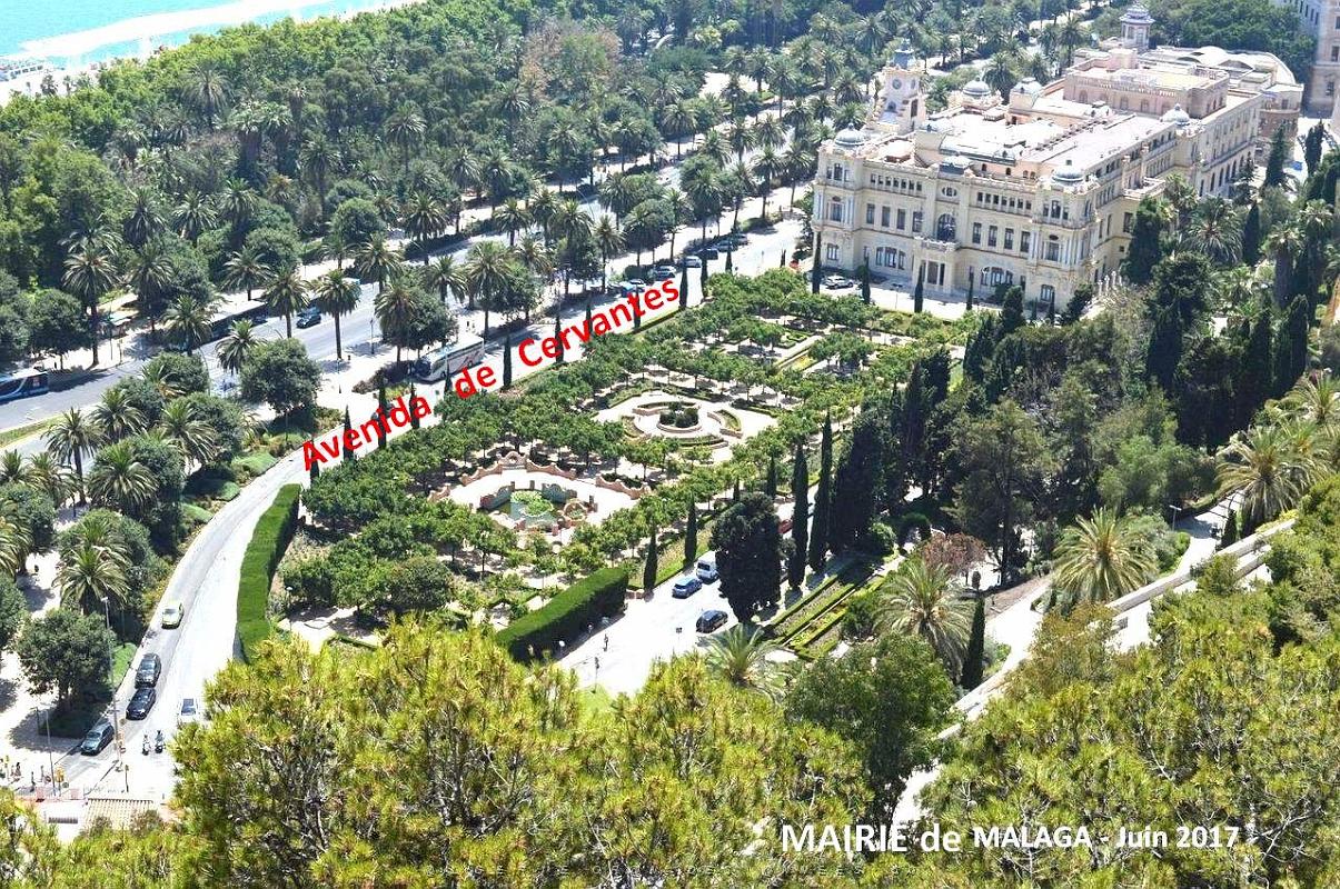 030- Malaga Avenida de Cervantes.JPG